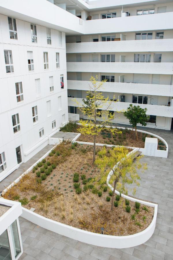 Twenty Business Flats Angely Nizza